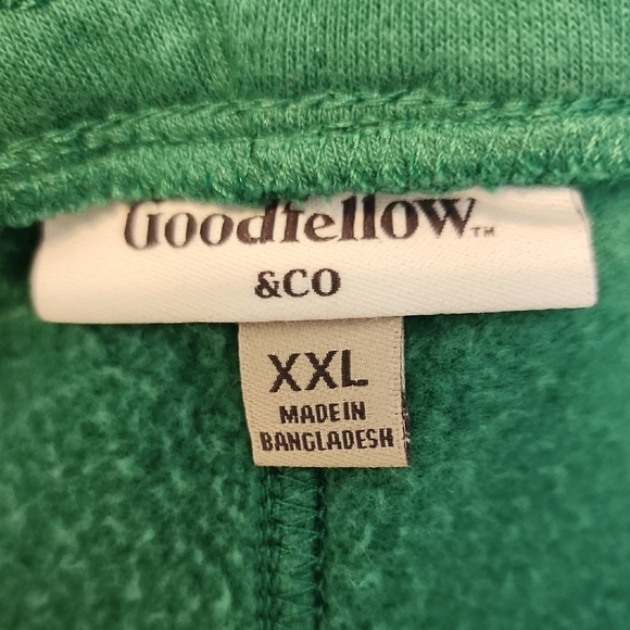 Men's Athletic Shorts in Vibrant Green - Picture 12 of 13